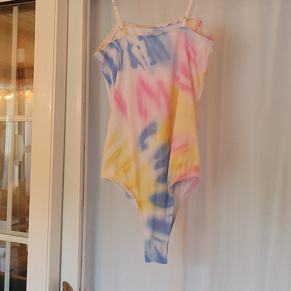 Bodysuit - Picture 2 of 3